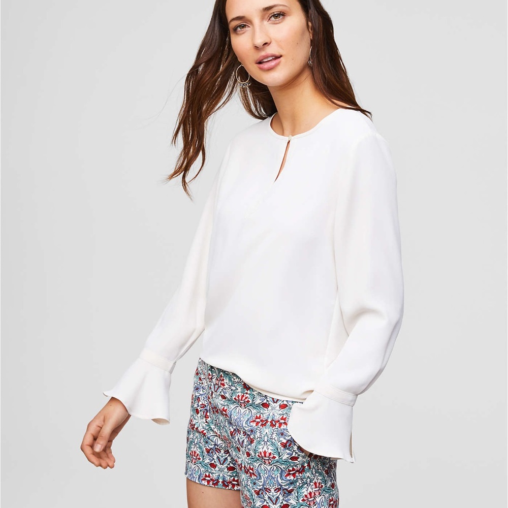 Bell cuff blouse